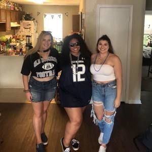 Meet your Posher, Shelby